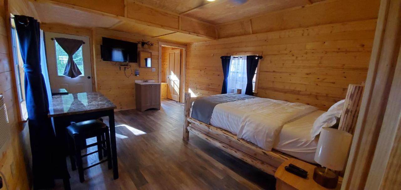 Stanton Creek Cabins Resort Pinnacle